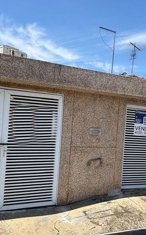 Casa para alugar com 144m², 2 quartos e 2 vagasFachada 
