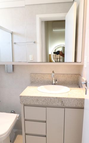 Apartamento para alugar com 109m², 3 quartos e 2 vagasBanheiro do Quarto 1