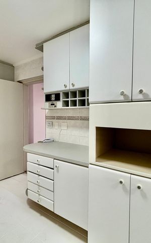 Apartamento para alugar com 178m², 4 quartos e 2 vagasCozinha 