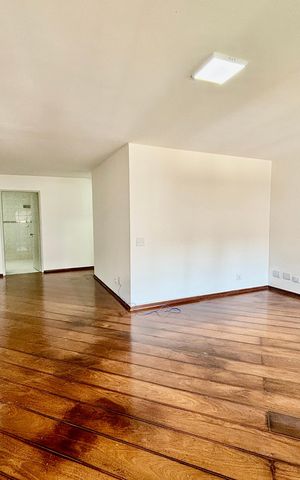 Apartamento para alugar com 178m², 4 quartos e 2 vagasSala