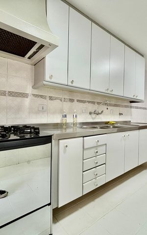 Apartamento para alugar com 178m², 4 quartos e 2 vagasCozinha 