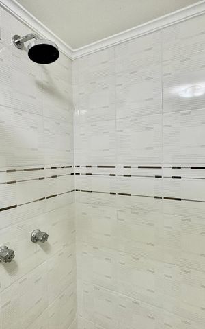 Apartamento para alugar com 178m², 4 quartos e 2 vagasBanheiro 