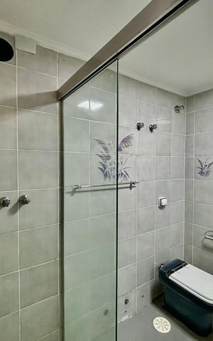 Apartamento para alugar com 178m², 4 quartos e 2 vagasBanheiro 