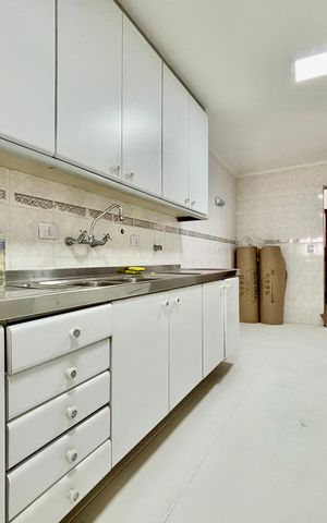 Apartamento para alugar com 178m², 4 quartos e 2 vagasCozinha 