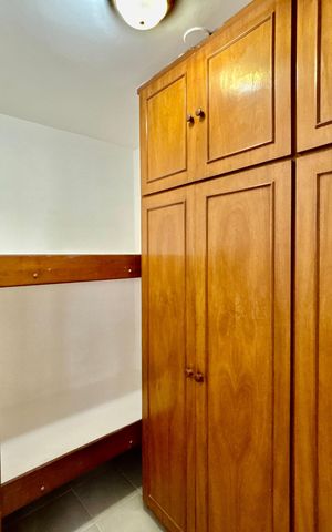 Apartamento para alugar com 178m², 4 quartos e 2 vagasLavanderia 