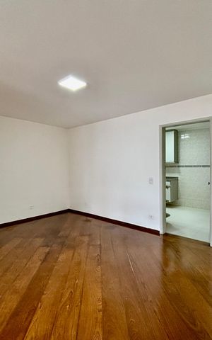 Apartamento para alugar com 178m², 4 quartos e 2 vagasSala