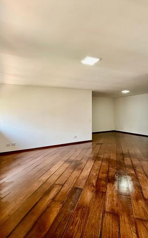 Apartamento para alugar com 178m², 4 quartos e 2 vagasSala