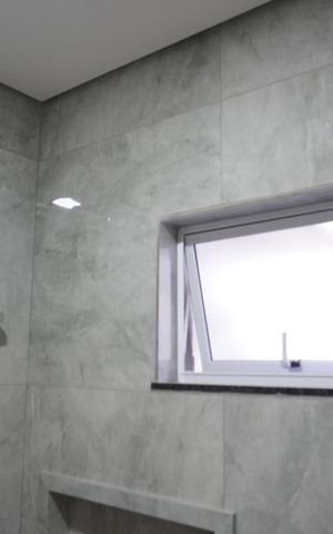 Casa para alugar com 200m², 3 quartos e 2 vagasBanheiro da Suíte