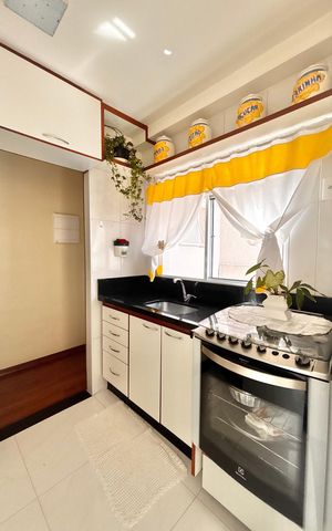 Apartamento à venda com 54m², 2 quartos e 2 vagasCozinha