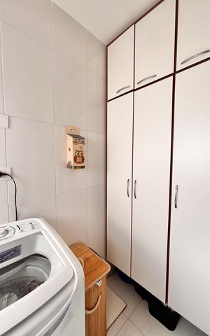 Apartamento à venda com 54m², 2 quartos e 2 vagasLavanderia