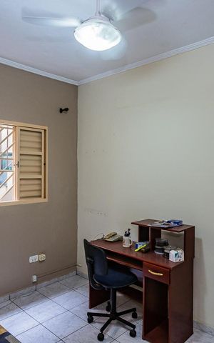 Casa à venda com 200m², 4 quartos e 1 vaga Casa à venda com 200m², 4 quartos e 1 vagaQuarto 2 - casa 2
