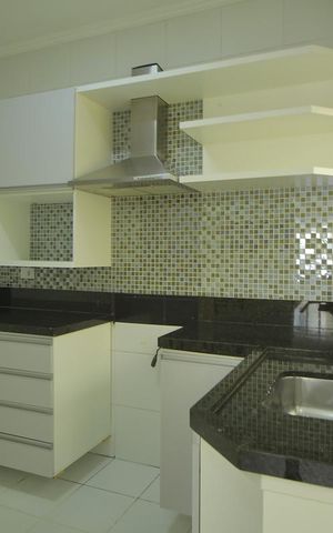 Casa de condomínio para alugar com 123m², 2 quartos e 2 vagasCozinha 