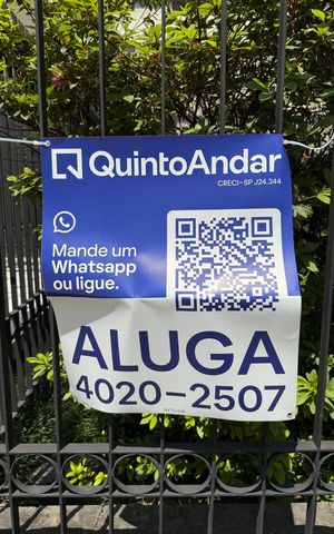 Apartamento para alugar com 320m², 3 quartos e 2 vagas Apartamento para alugar com 320m², 3 quartos e 2 vagasFachada