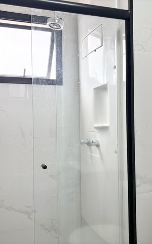 Apartamento para alugar com 62m², 2 quartos e 2 vagas Apartamento para alugar com 62m², 2 quartos e 2 vagasBanheiro da Suíte