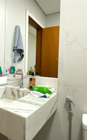 Apartamento à venda com 112m², 3 quartos e sem vaga Apartamento à venda com 112m², 3 quartos e sem vagaBanheiro