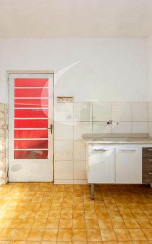 Casa à venda com 156m², 3 quartos e 1 vaga