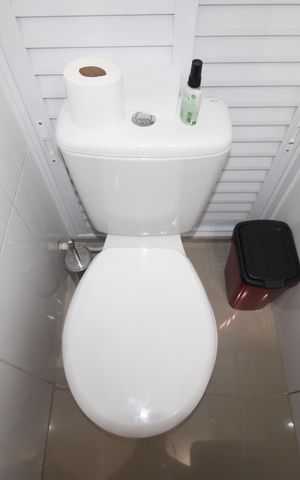Casa de condomínio para alugar com 110m², 2 quartos e 2 vagasLavabo