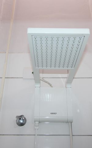 Casa de condomínio para alugar com 110m², 2 quartos e 2 vagasBanheiro