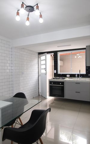 Casa de condomínio para alugar com 110m², 2 quartos e 2 vagasCozinha