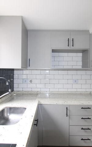 Casa de condomínio para alugar com 110m², 2 quartos e 2 vagasCozinha