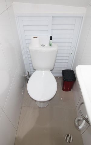 Casa de condomínio para alugar com 110m², 2 quartos e 2 vagasLavabo