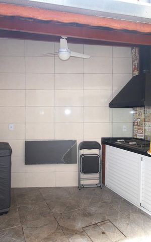 Casa de condomínio para alugar com 110m², 2 quartos e 2 vagasÁrea de Serviço