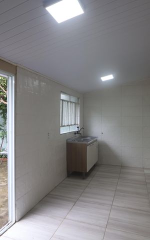 Casa para alugar com 80m², 3 quartos e 2 vagasCozinha