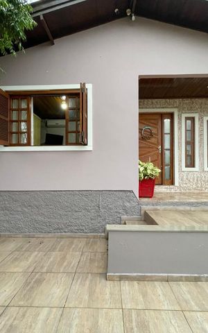 Casa à venda com 150m², 2 quartos e 3 vagas