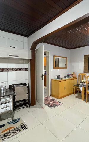 Casa à venda com 150m², 2 quartos e 3 vagas