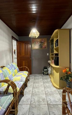 Casa à venda com 150m², 2 quartos e 3 vagas