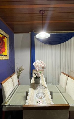 Casa à venda com 150m², 2 quartos e 3 vagas