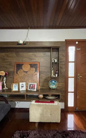 Casa à venda com 150m², 2 quartos e 3 vagas