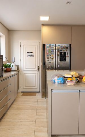Apartamento à venda com 177m², 3 quartos e 3 vagasCozinha e Área de Serviço