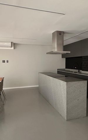 Apartamento para alugar com 90m², 1 quarto e 2 vagas