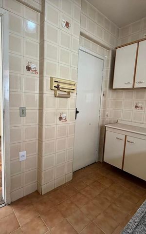 Apartamento à venda com 160m², 3 quartos e 1 vaga Apartamento à venda com 160m², 3 quartos e 1 vagaCozinha