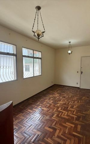 Apartamento à venda com 160m², 3 quartos e 1 vaga Apartamento à venda com 160m², 3 quartos e 1 vagaSala
