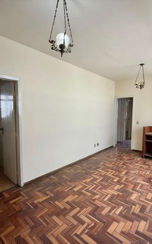 Apartamento à venda com 160m², 3 quartos e 1 vaga Apartamento à venda com 160m², 3 quartos e 1 vagaSala