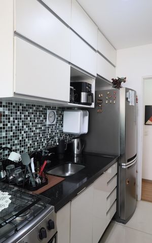 Apartamento à venda com 53m², 2 quartos e 1 vagaCozinha e Área de Serviço