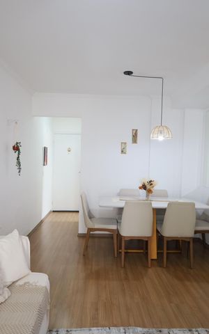 Apartamento à venda com 53m², 2 quartos e 1 vagaSala