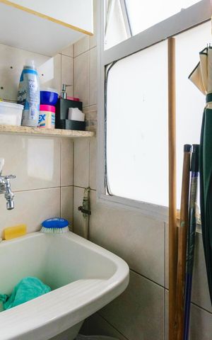 Apartamento à venda com 56m², 4 quartos e 2 vagas Apartamento à venda com 56m², 4 quartos e 2 vagasÁrea de Serviço