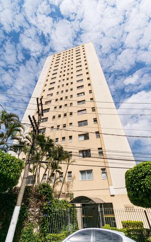Apartamento à venda com 56m², 4 quartos e 2 vagas Apartamento à venda com 56m², 4 quartos e 2 vagasFachada