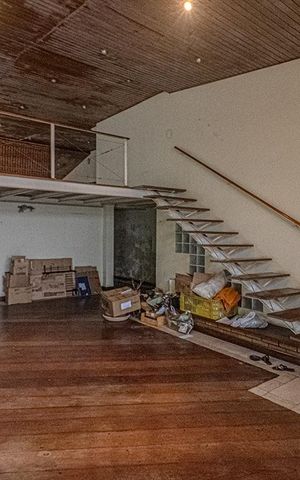 Casa à venda com 511m², 8 quartos e 10 vagas Casa à venda com 511m², 8 quartos e 10 vagasSala