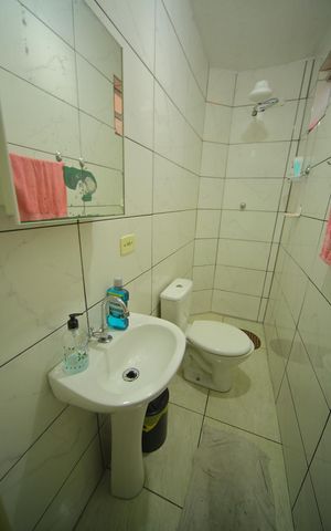Casa à venda com 120m², 3 quartos e 1 vagaBanheiro