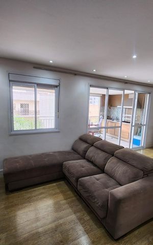 Apartamento à venda com 114m², 3 quartos e 2 vagas Apartamento à venda com 114m², 3 quartos e 2 vagasSala