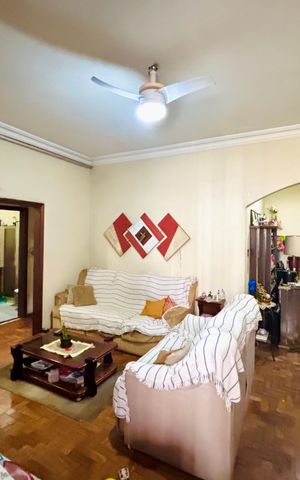 Apartamento à venda com 95m², 3 quartos e sem vaga Apartamento à venda com 95m², 3 quartos e sem vagaSala