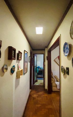 Apartamento à venda com 95m², 3 quartos e sem vaga Apartamento à venda com 95m², 3 quartos e sem vagaCorredor
