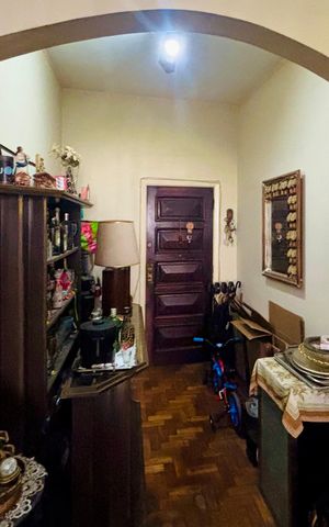 Apartamento à venda com 95m², 3 quartos e sem vaga Apartamento à venda com 95m², 3 quartos e sem vagaSala