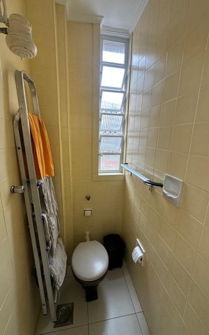 Apartamento para alugar com 96m², 2 quartos e 1 vaga Apartamento para alugar com 96m², 2 quartos e 1 vagaBanheiro de serviço