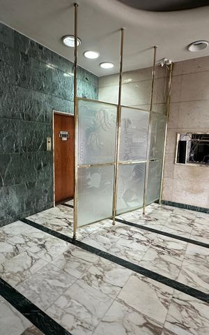 Apartamento para alugar com 96m², 2 quartos e 1 vaga Apartamento para alugar com 96m², 2 quartos e 1 vagaHall de entrada