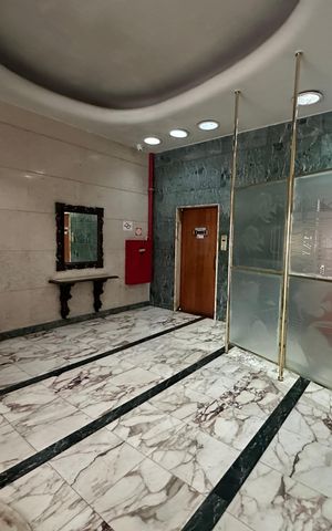 Apartamento para alugar com 96m², 2 quartos e 1 vaga Apartamento para alugar com 96m², 2 quartos e 1 vagaHall de entrada
